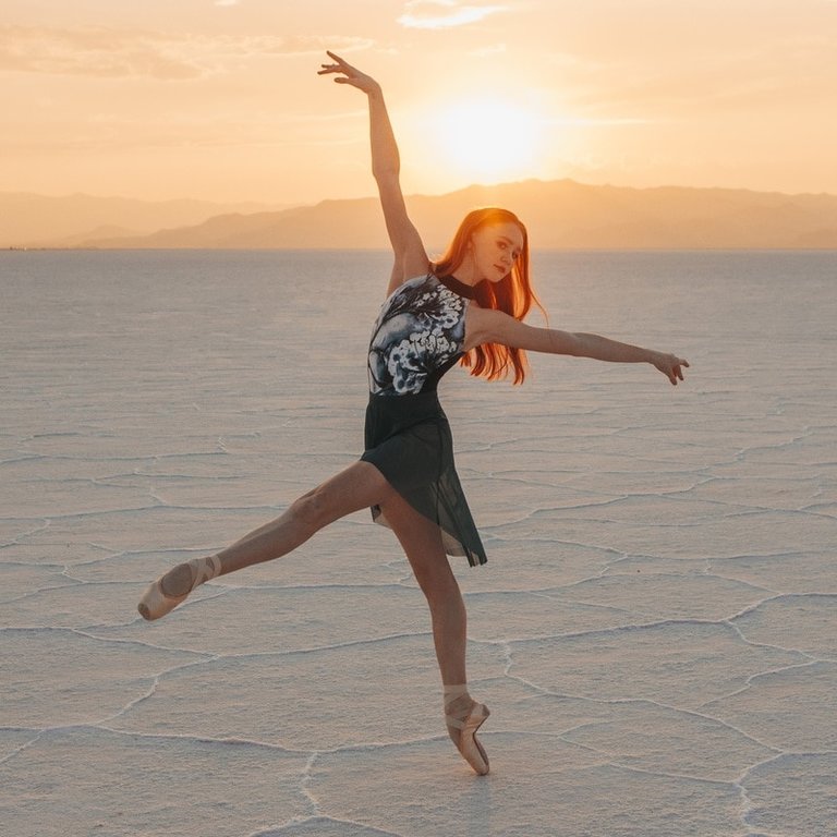 Eleve Eleve Elysa Leo