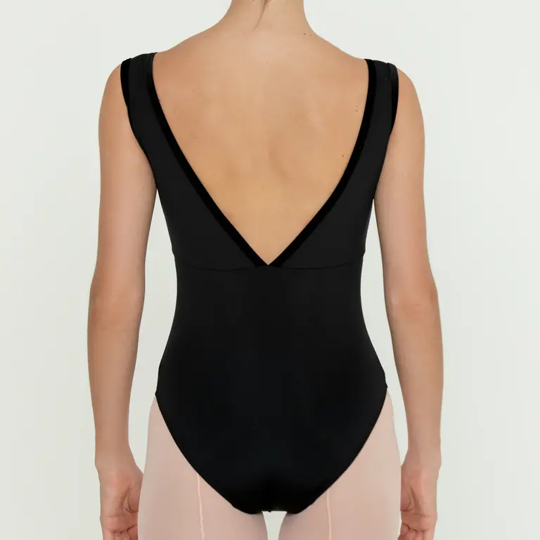 Bullet Pointe Bullet Pointe Velvet Trim Leo