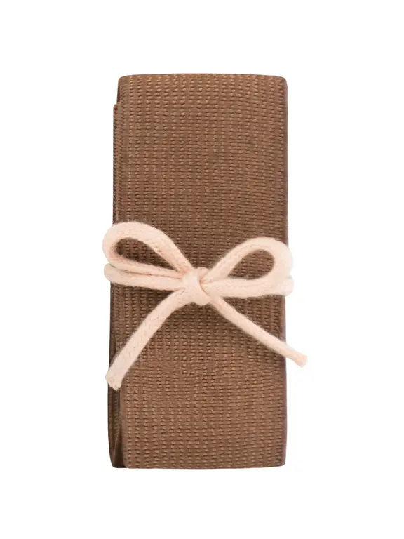 Suffolk Suffolk 18 in. Elastics - 1" wide Brown