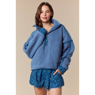 Peach Love California PLC Floral Sherpa Shorts Set