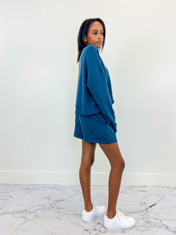 Mono B MB Laguna Drop Shoulder Sweatshirt