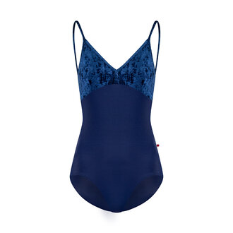 Yumiko Yumiko Daria Leo w/ Velvet