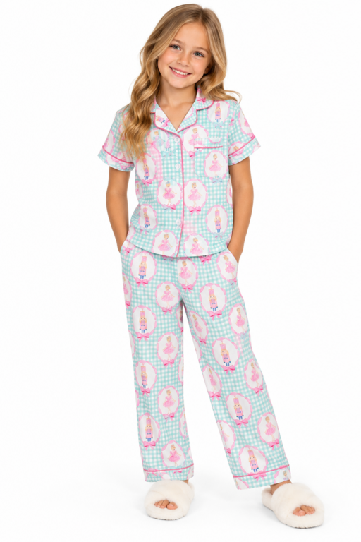 Magnolia Lane Store MLS Short Sleeve Nutcracker Set