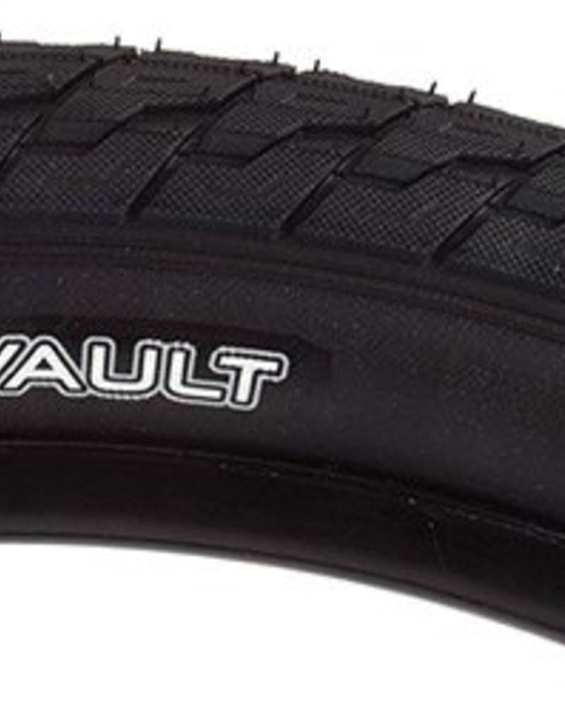 CST 20x2.4 CST Premium Vault tire Black Wire DC