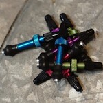 Industry Nine Industry Nine No-Clog Aluminum Tubeless Valve Stems, 40mm, Pair
