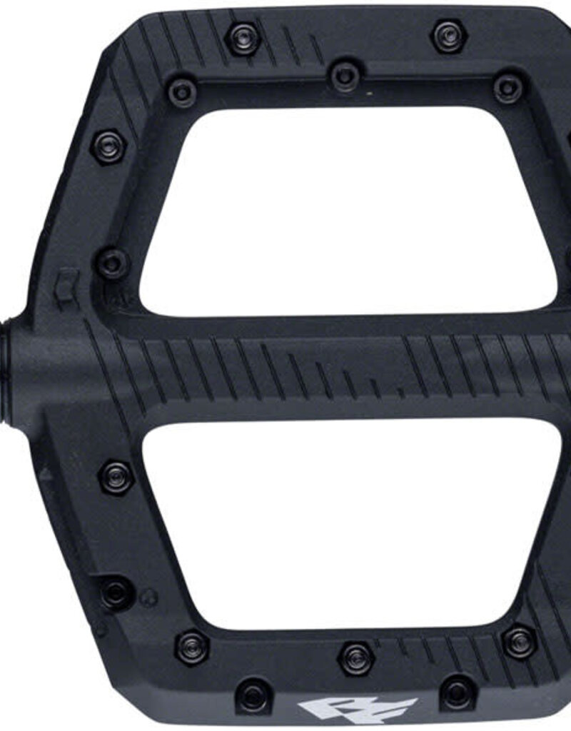 RaceFace RaceFace Chester Pedals - Platform, Composite, 9/16", Large, Black