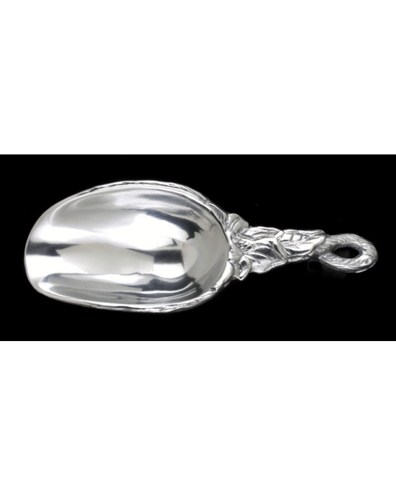 Arthur Court Designs Visualize your hands running through a bountiful tree as you use this textured Magnolia Ice Scoop from Arthur Court. <br />
<br />
A partial magnolia graces the handle of this piece, while a branch-like ring forms at the end of the grip. The exterior of the bowl cont