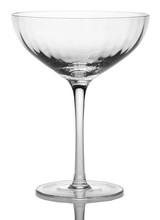 A stunning classical coupe………for cocktails or champagne….a lovely glass to hold and to use!