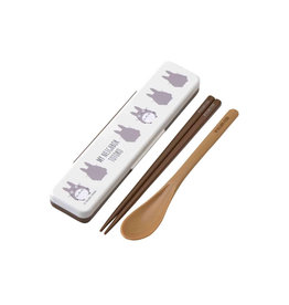 https://cdn.shoplightspeed.com/shops/610891/files/46561195/262x276x1/totoro-silhouette-spoon-chopstick-set.jpg