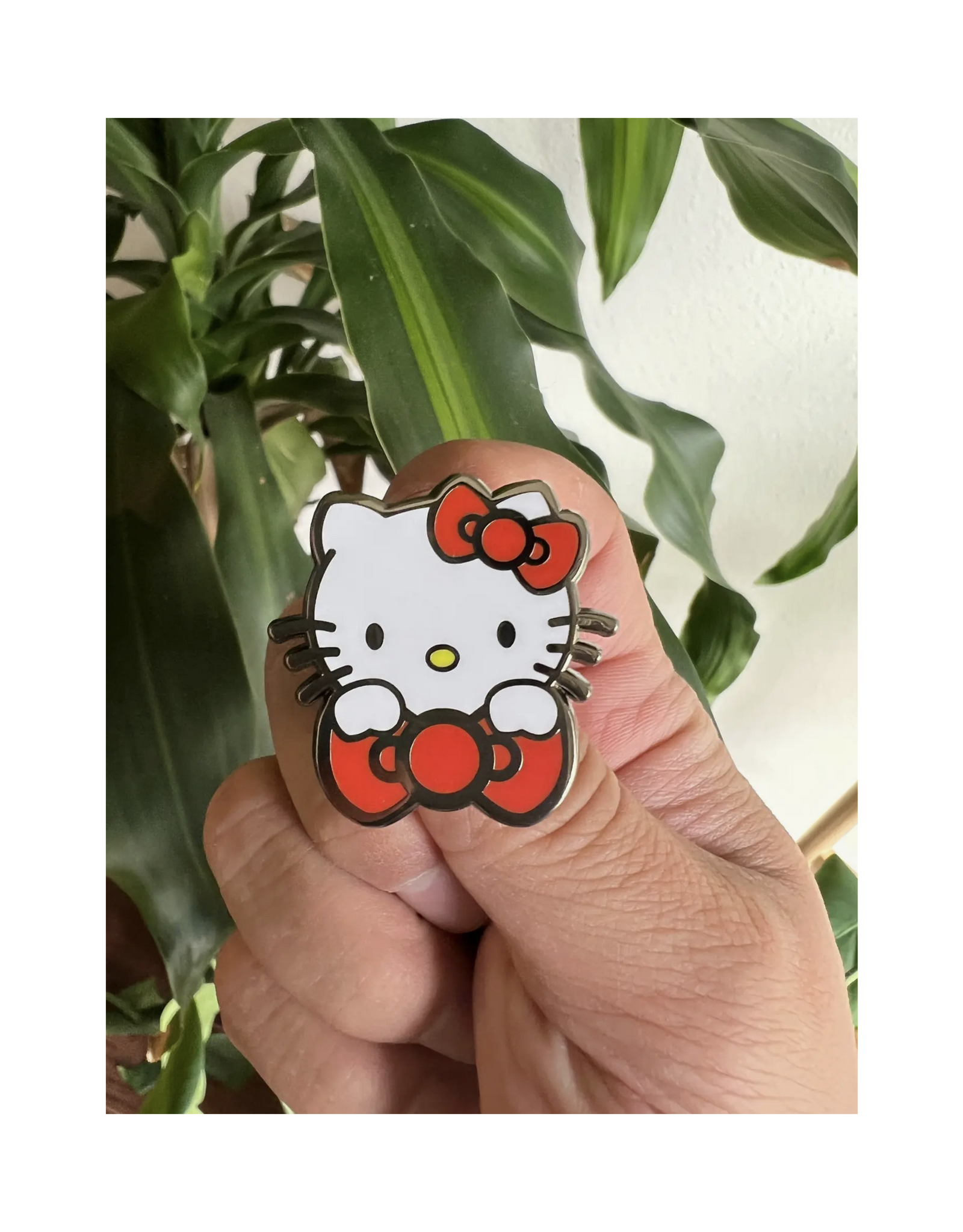 Hello Kitty Bow Enamel Pin