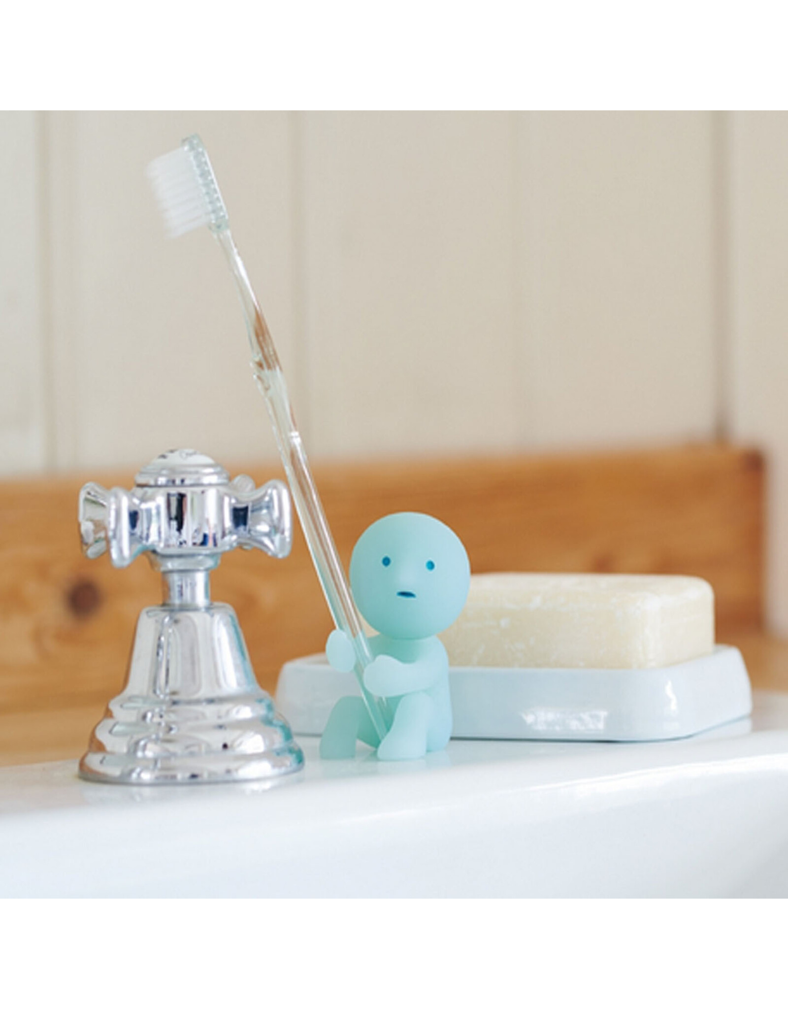 Smiski Toothbrush Stand - Protecting