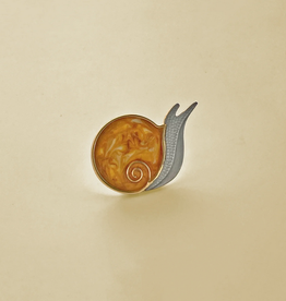 Caracol (Snail) Pin