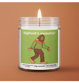 Soy Candle: Bigfoot's Sweater - Musk Cedarwood & Citrus