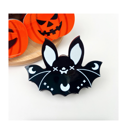 Cutesy Bat with Moons Claw Clip