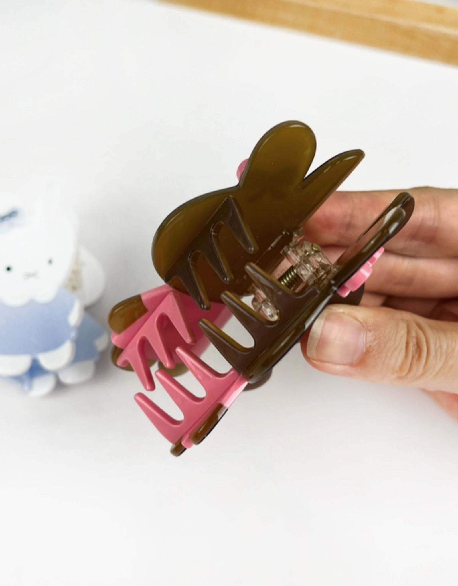 Melanie Bunny Claw Clip