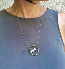 Modern Peas in a Pod Necklace
