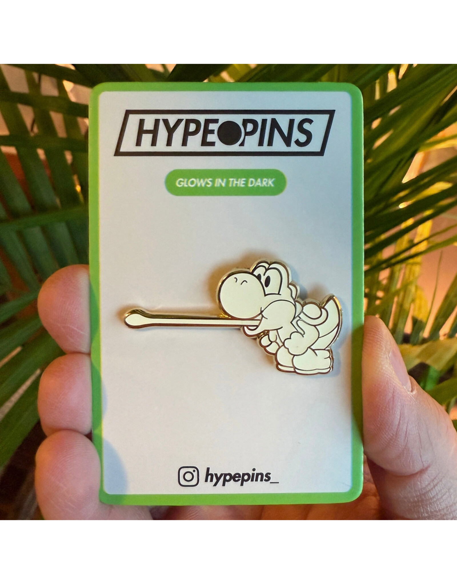 White Yoshi Enamel Pin (Glow in the Dark!)