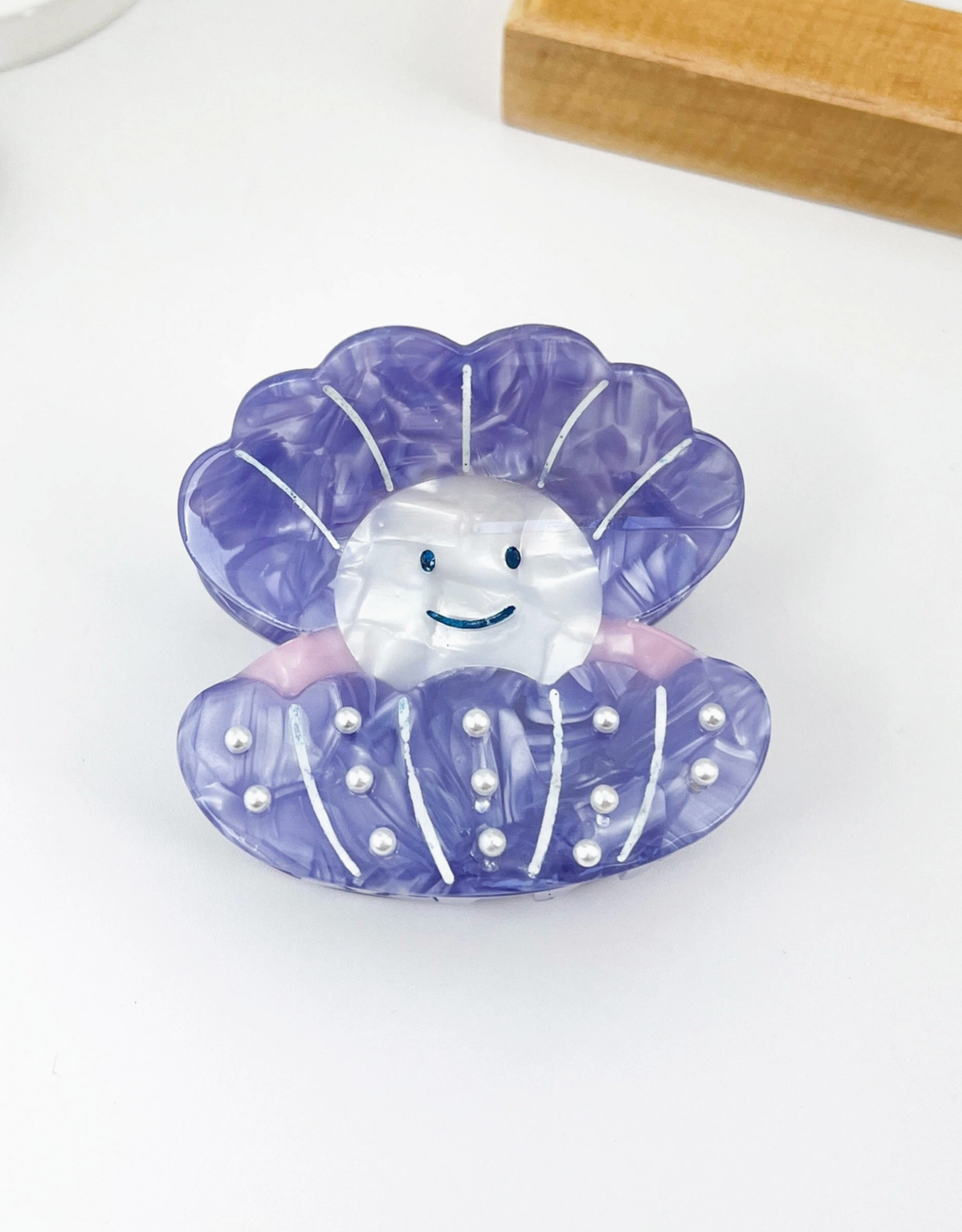 Purple Oyster Claw Clip