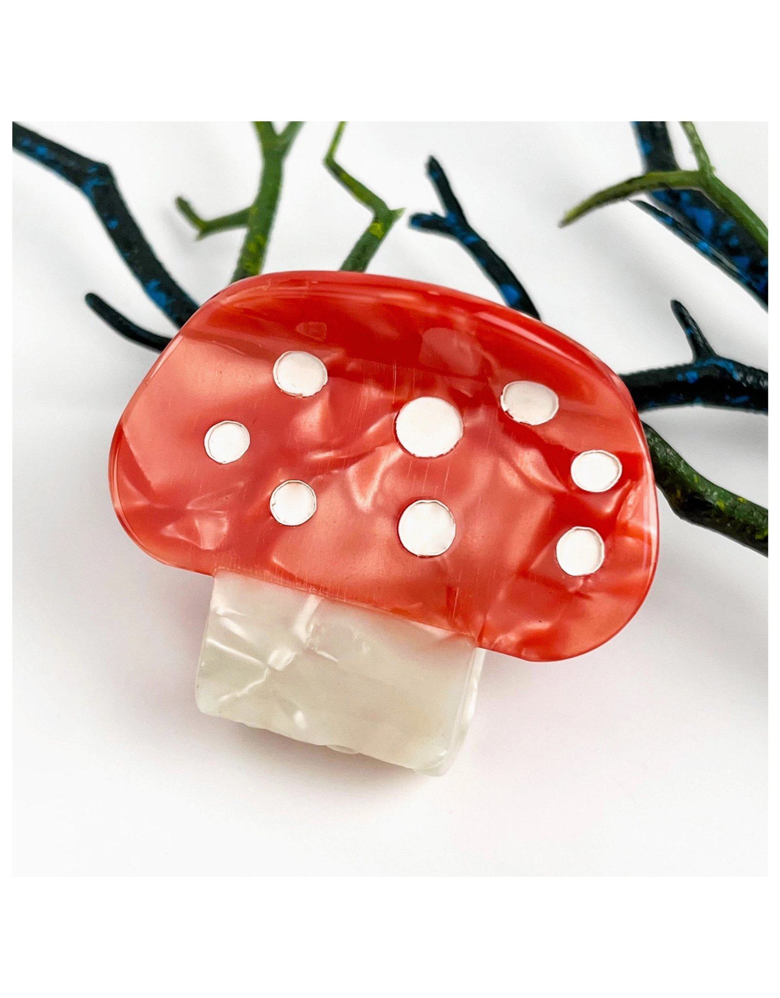Red Mushroom Claw Clip