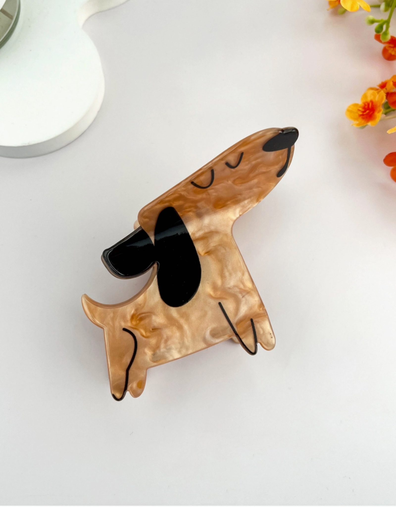 Playful Brown Puppy Claw Clip