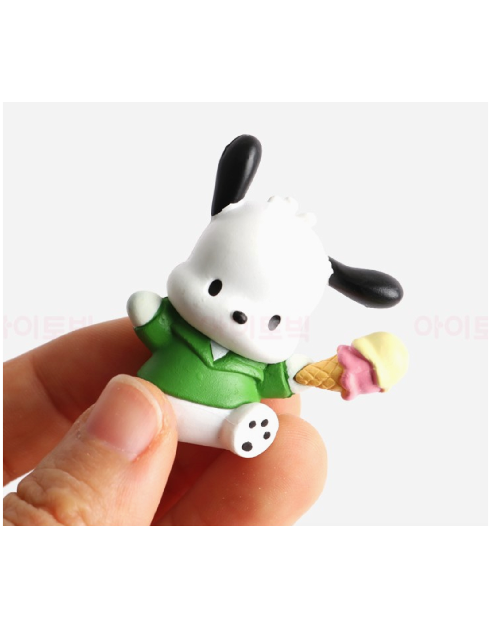 Pochacco Picnic Blind Box
