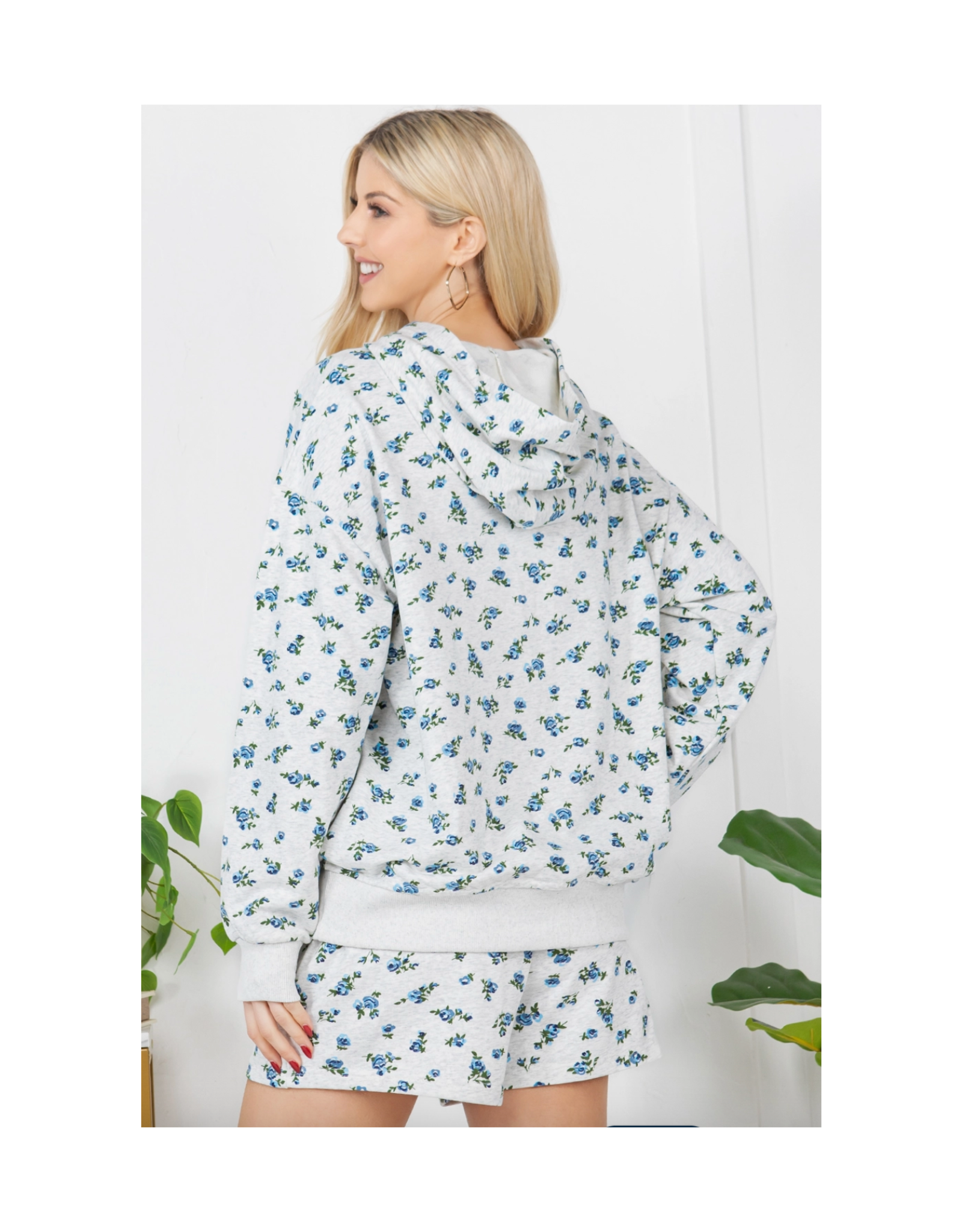 Blue Rose Sweat Shorts Set