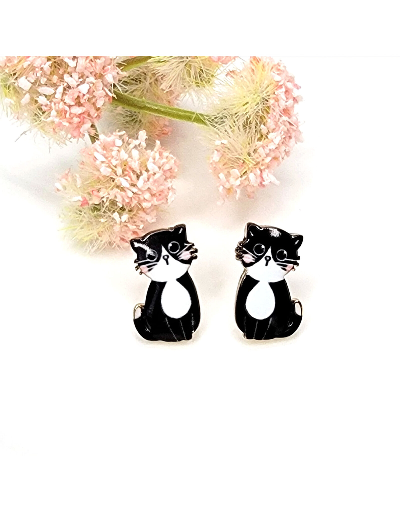 Black Cat Picture Stud Earrings