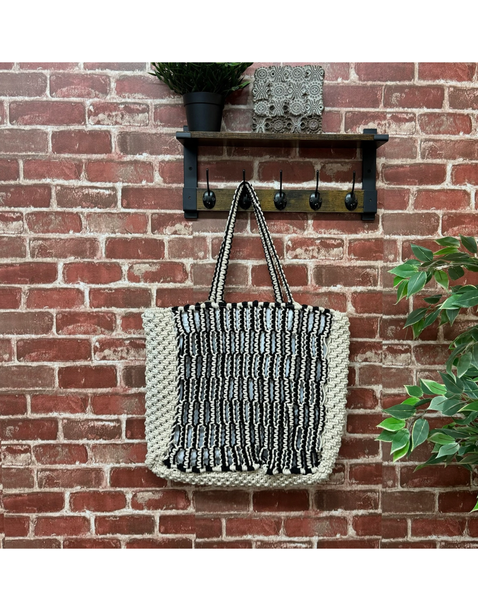 Anju Laguna Woven Tote - Black and White