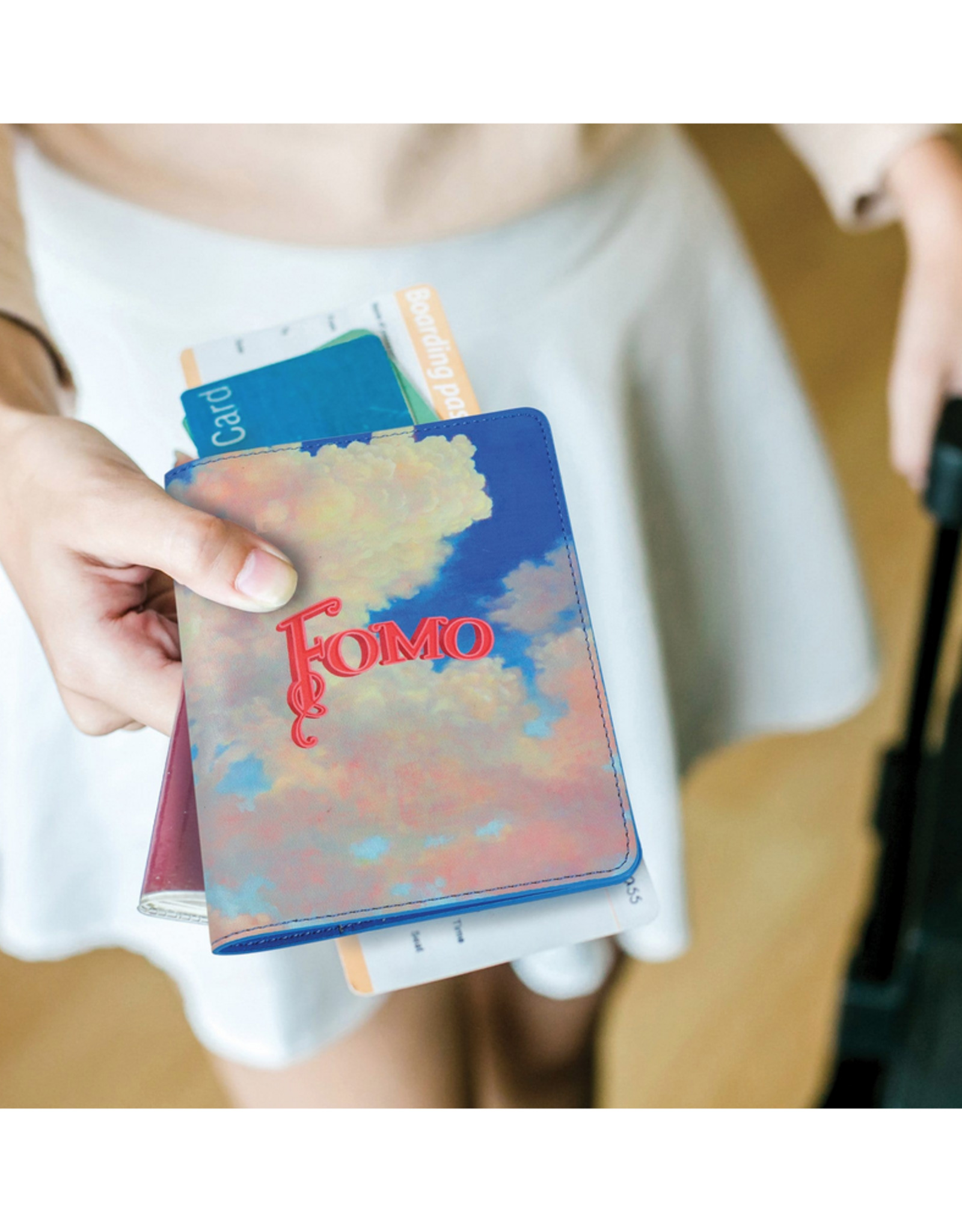 Fomo Passport Wallet