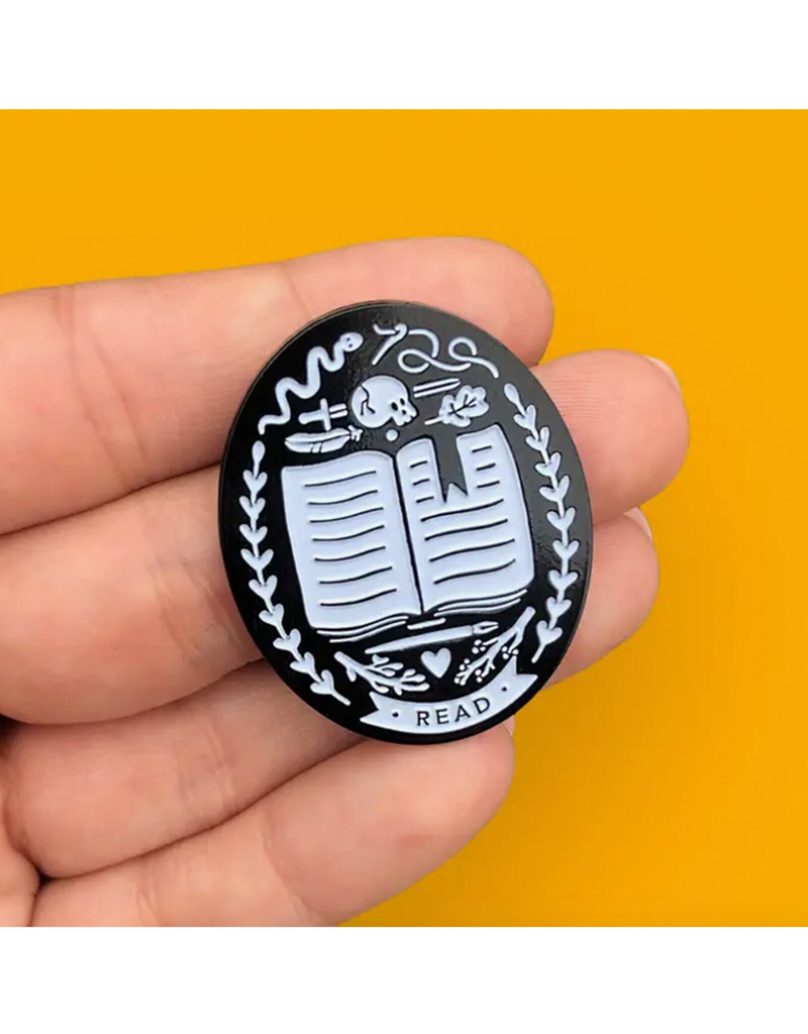 Reader's Club Enamel Pin