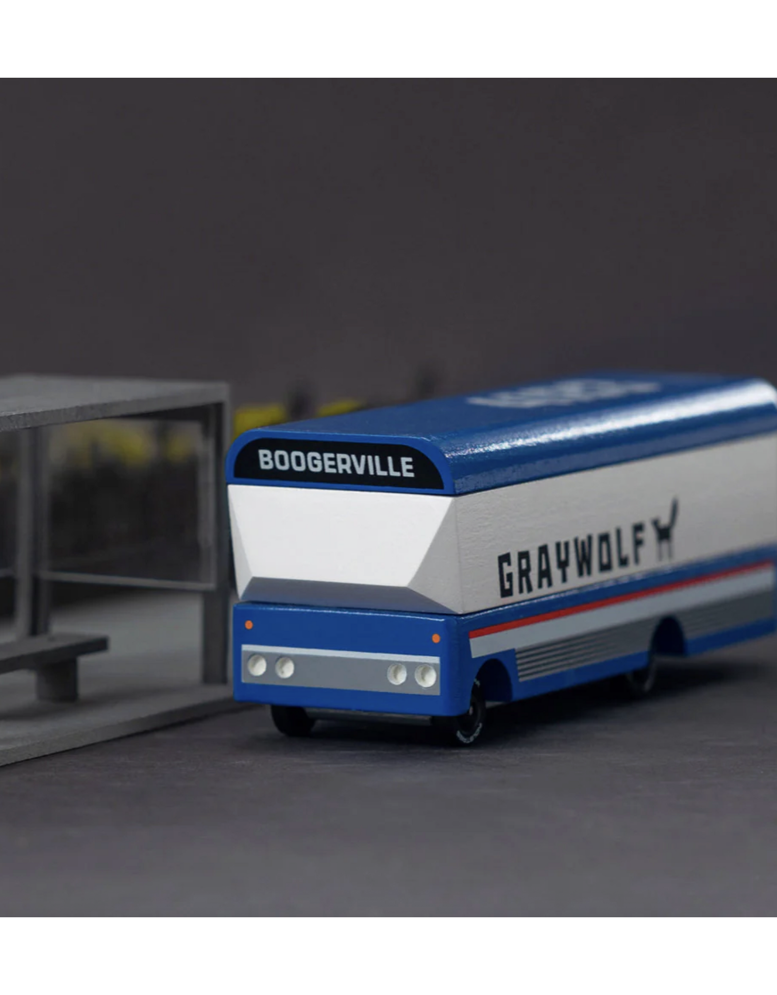 Graywolf Bus