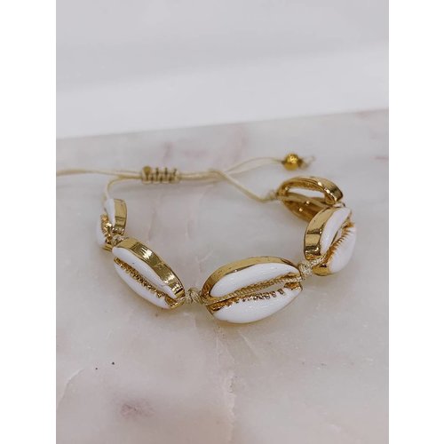 Atelier SYP Santorini Shell Bracelet Atelier SYP Santorini Shell Bracelet