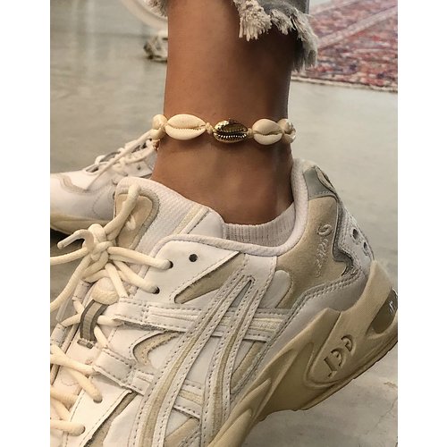 Atelier SYP Mykonos Shell Anklet Atelier SYP Mykonos Shell Anklet