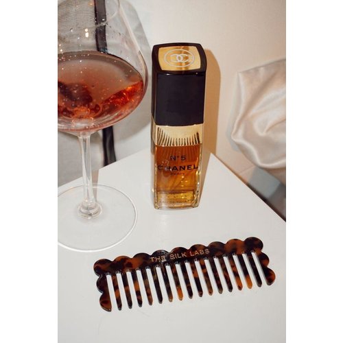 The Silk Labs Tortoise Comb The Silk Labs Tortoise Comb