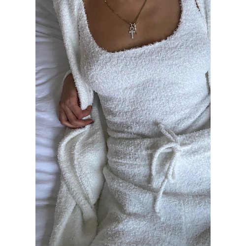 Cozy 3 Piece Set White Cozy 3 Piece Set White
