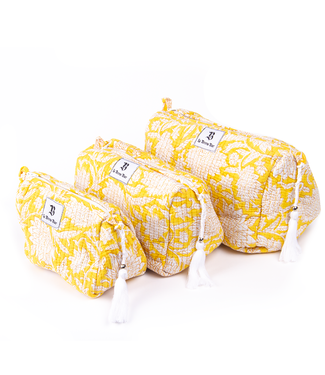 Le Brow Bar Copy of  Quilted Makeup Bag - Green Bandana