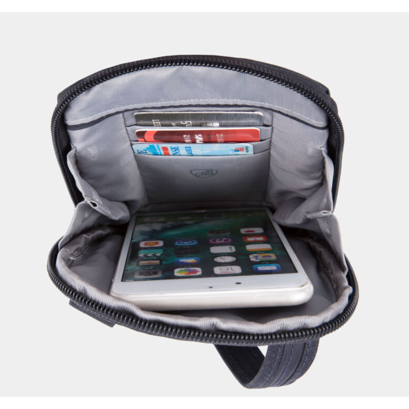 TRAVELON AT STADIUM MINI CROSSBODY