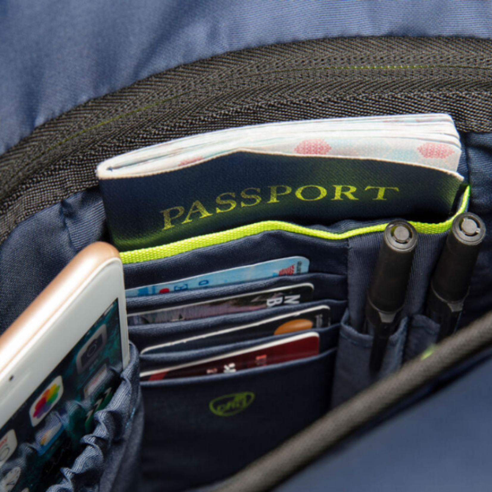 TRAVELON AT URBAN SLING