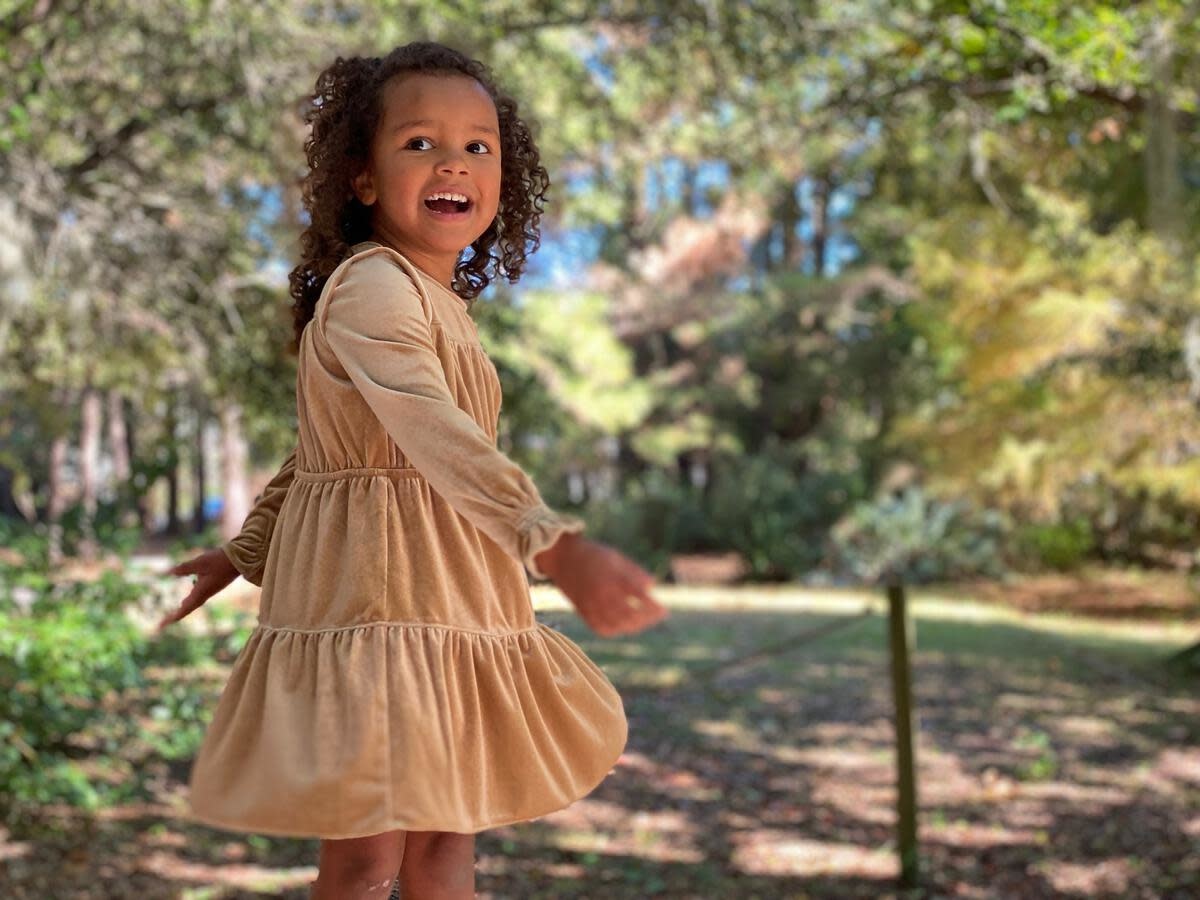Vignette Girl Velveteen L/S  Tiered Dress