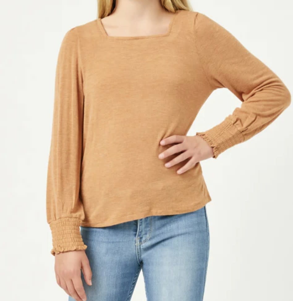 Hayden Girls Junior Sq Neck, L/S Smocked Cuff Knit Top