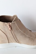 Mia Girls Low Rise Athletic Boot