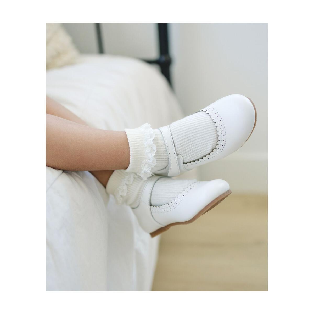 L'amour Lucille Scalloped Flat