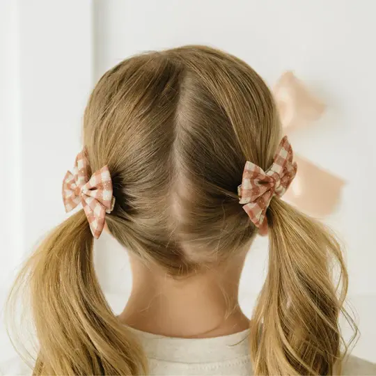 Sweet Wink Gingham Tulle Bow Clip