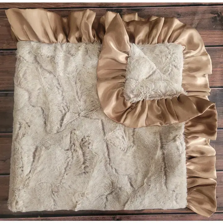 Cuddle couture Cuddle Couture Standard Blanket