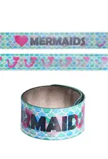 Frog Sac Shifting Slap Bracelets