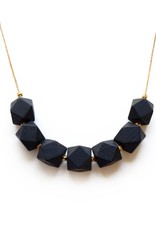 VIRAGO NECKLACE IN BLACK