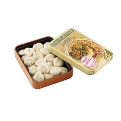 White Strawberry Leaves