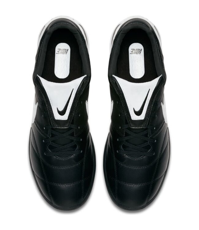 Nike Premier 2 Turf