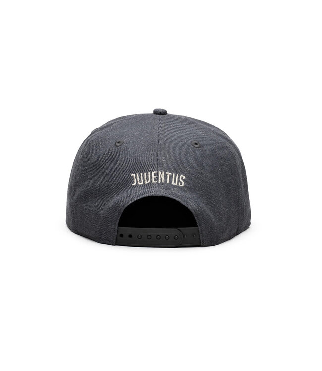 Fan Ink Juventus Platinum Snapback