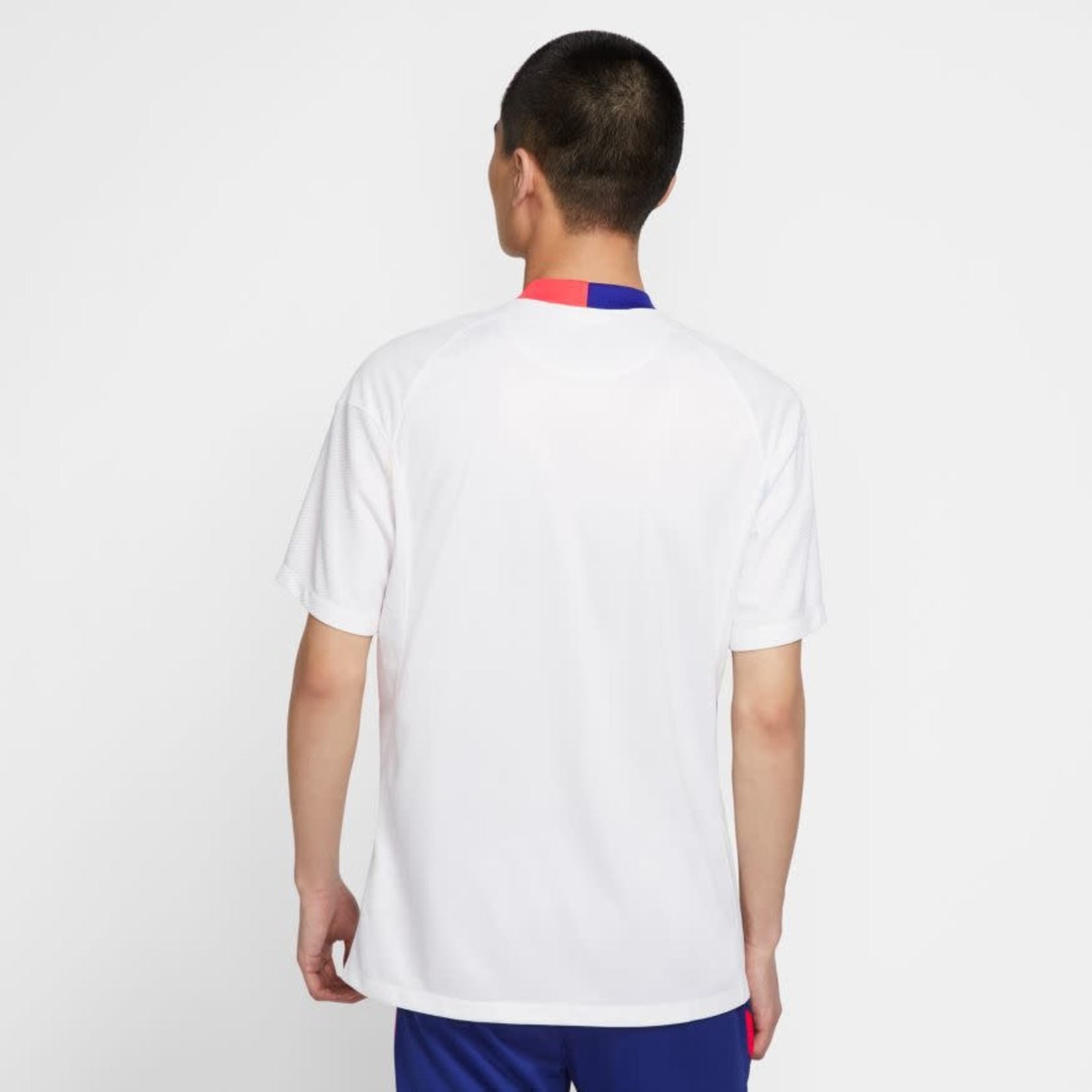 Chelsea FC Travel Men's Nike Short-Sleeve Soccer Top.